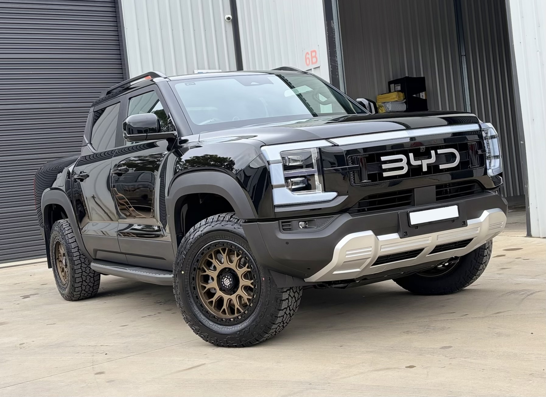 UpDetail tinted vehicle